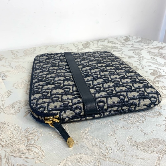Dior Oblique Jacquard Pouch - Picture 11 of 14